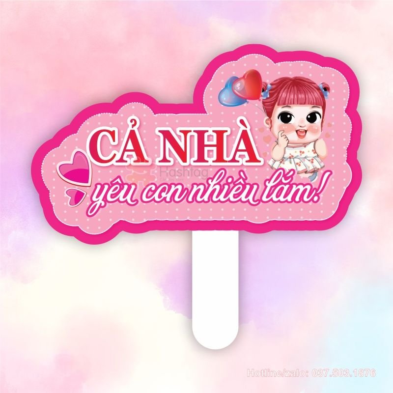 Hashtag sinh nhật Cả nhà yêu con nhiều lắm