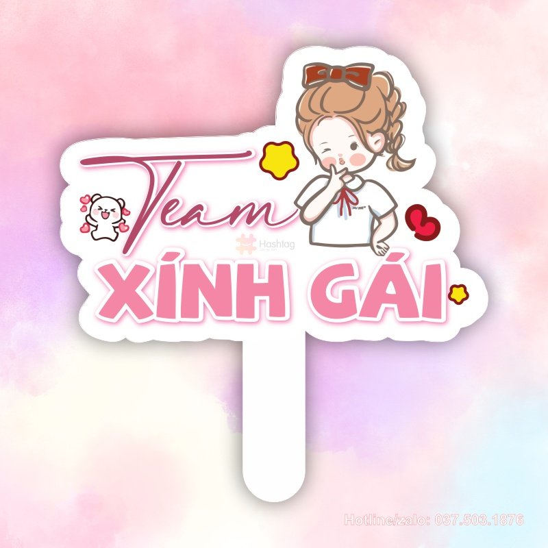 Hashtag cầm tay team xinh gái