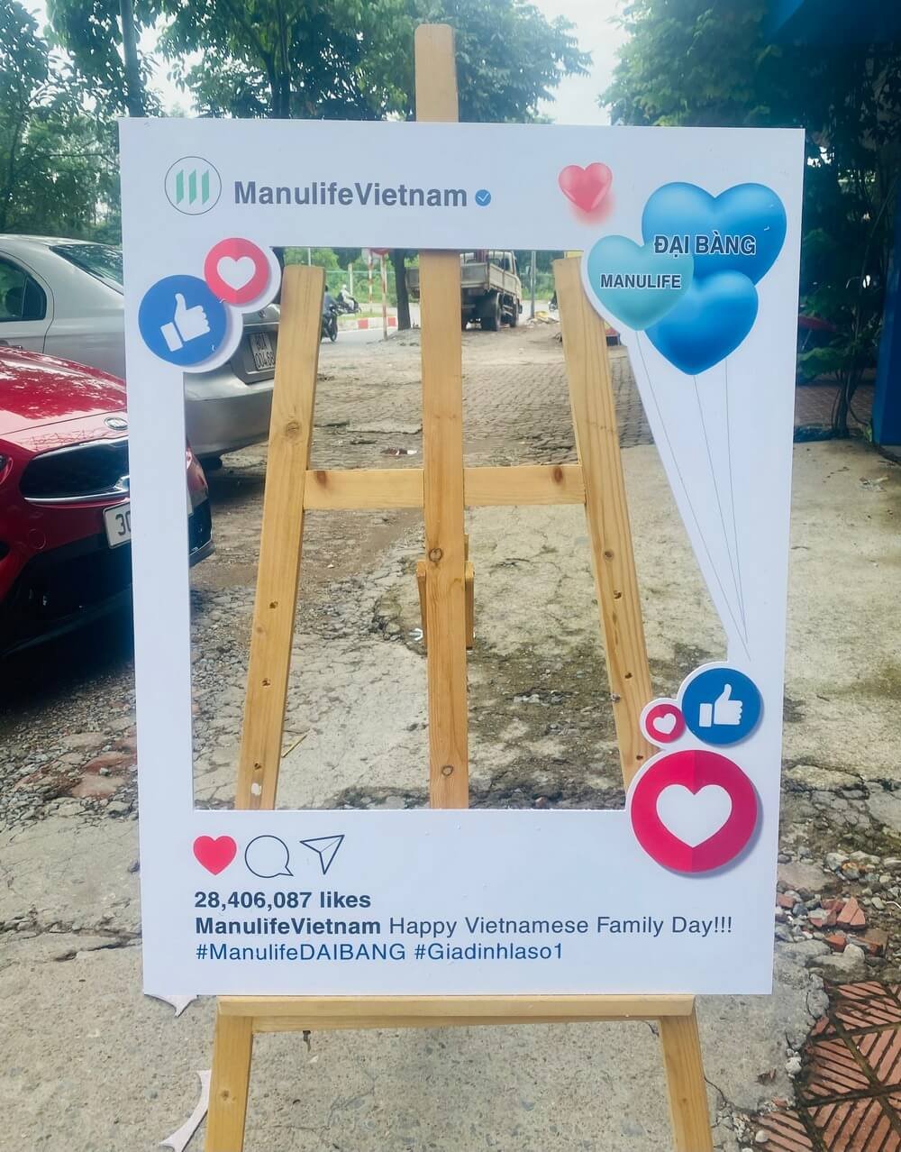 Khung check-in sự kiện Manulife Vietnam
