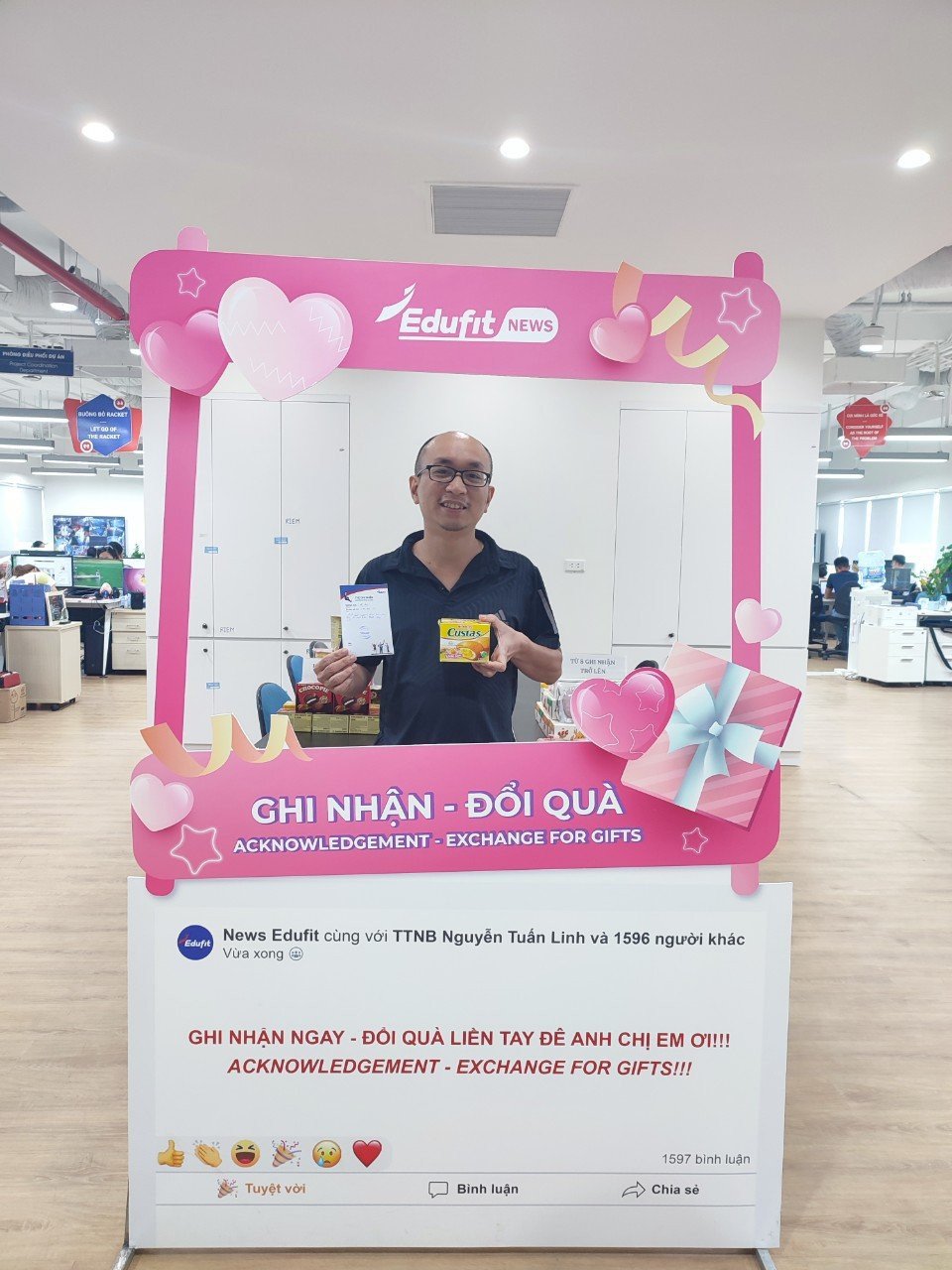 khung check-in