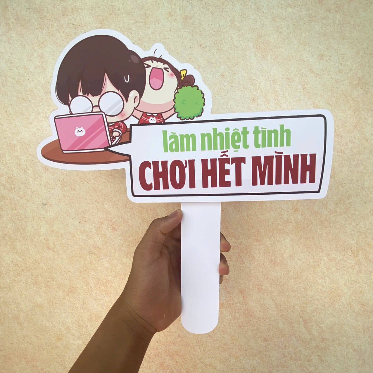 Hashtag làm nhiệt tình, chơi hết mình