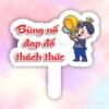 Hashtag cầm tay bùng nổ đạp đổ thách thức