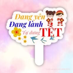 Hashtag cầm tay Đang yên đang lành tự dưng Tết