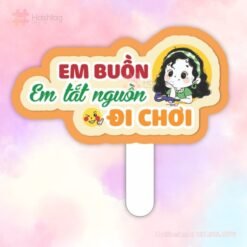 Hashtag cầm tay: Em buồn em tắt nguồn đi chơi