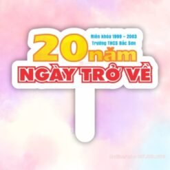 Hashtag cầm tay 20 năm ngày trở về