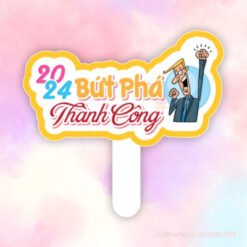 Hashtag cầm tay bứt phá thành công