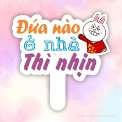 Hashtag cầm tay đứa nào ở nhà thì nhịn