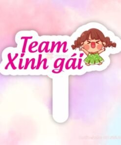 Hashtag cầm tay team xinh gái
