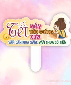 Hashtag Tết này vẫn giống xưa vẫn cần mua sắm, vẫn chưa có tiền
