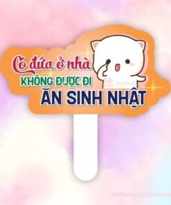 Hashtag sinh nhật Có đứa ở nhà không được đi ăn sinh nhật