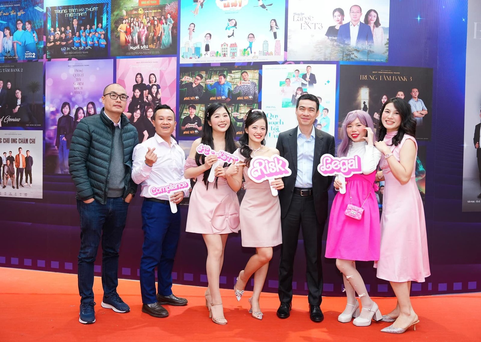 Hashtag khai trương