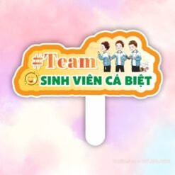 Hashtag cầm tay team sinh viên cá biệt