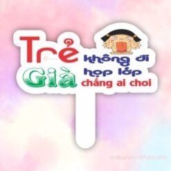 Hashtag trẻ không họp lớp, già chẳng ai chơi