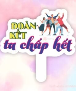 Hashtag cầm tay đoàn kết ta chấp hết