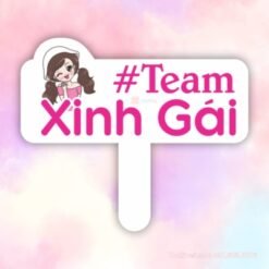 Hashtag cầm tay team xinh gái