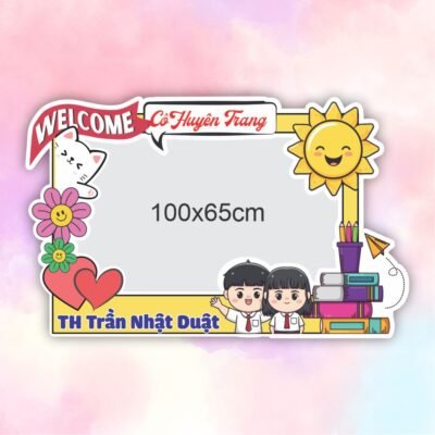 Khung check in lớp học cô Huyền Trang