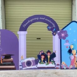 Khung check in tốt nghiệp