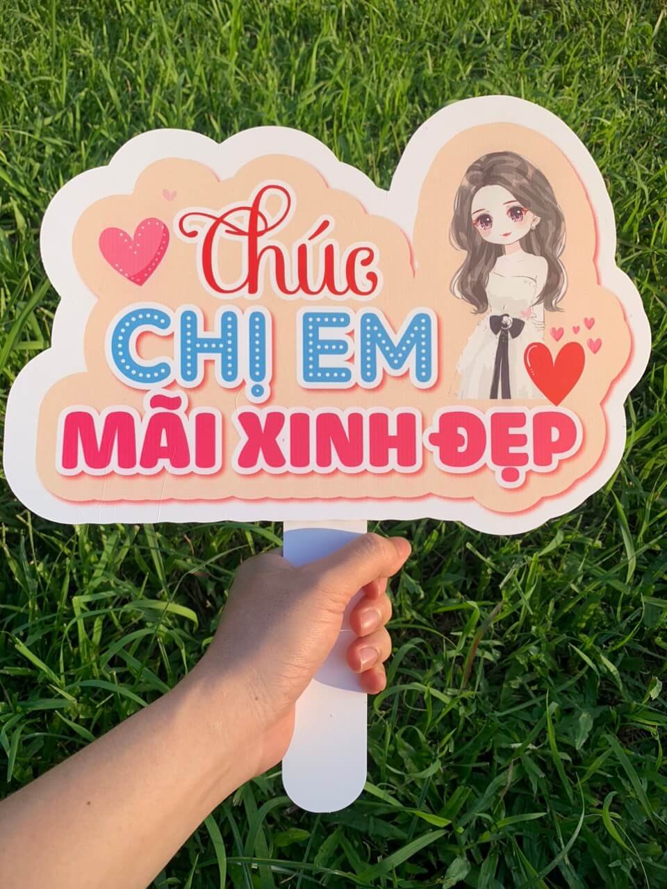 Hashtag Ngày Phụ nữ Việt Nam 20/10