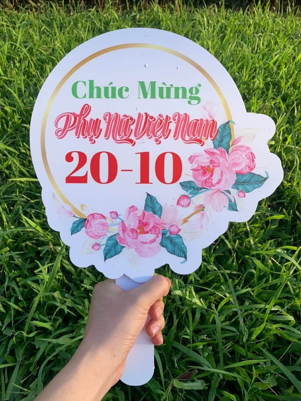 Hashtag Ngày Phụ nữ Việt Nam 20/10
