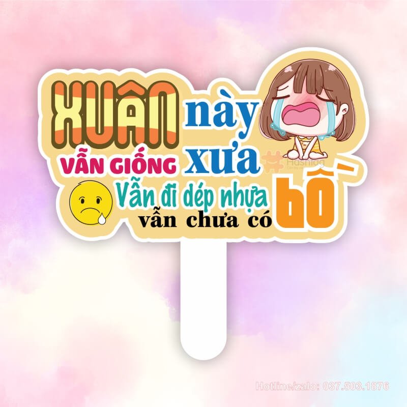hashtag cam tay xuan nay van giong xuan xua van di dep nhua van chua co bo - xuonginhashtag.com