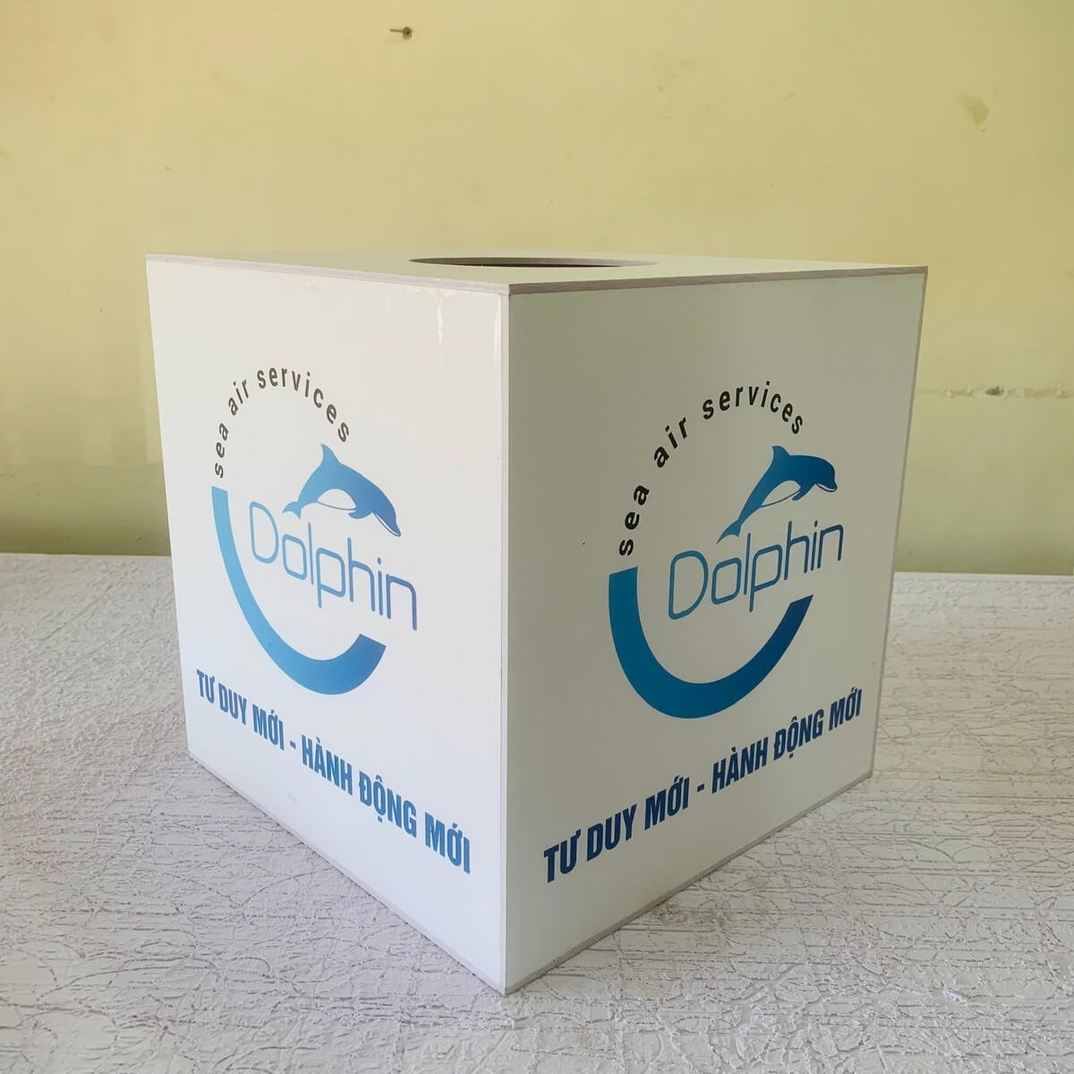 hop boc tham Hộp bốc thăm 40x40x40cm