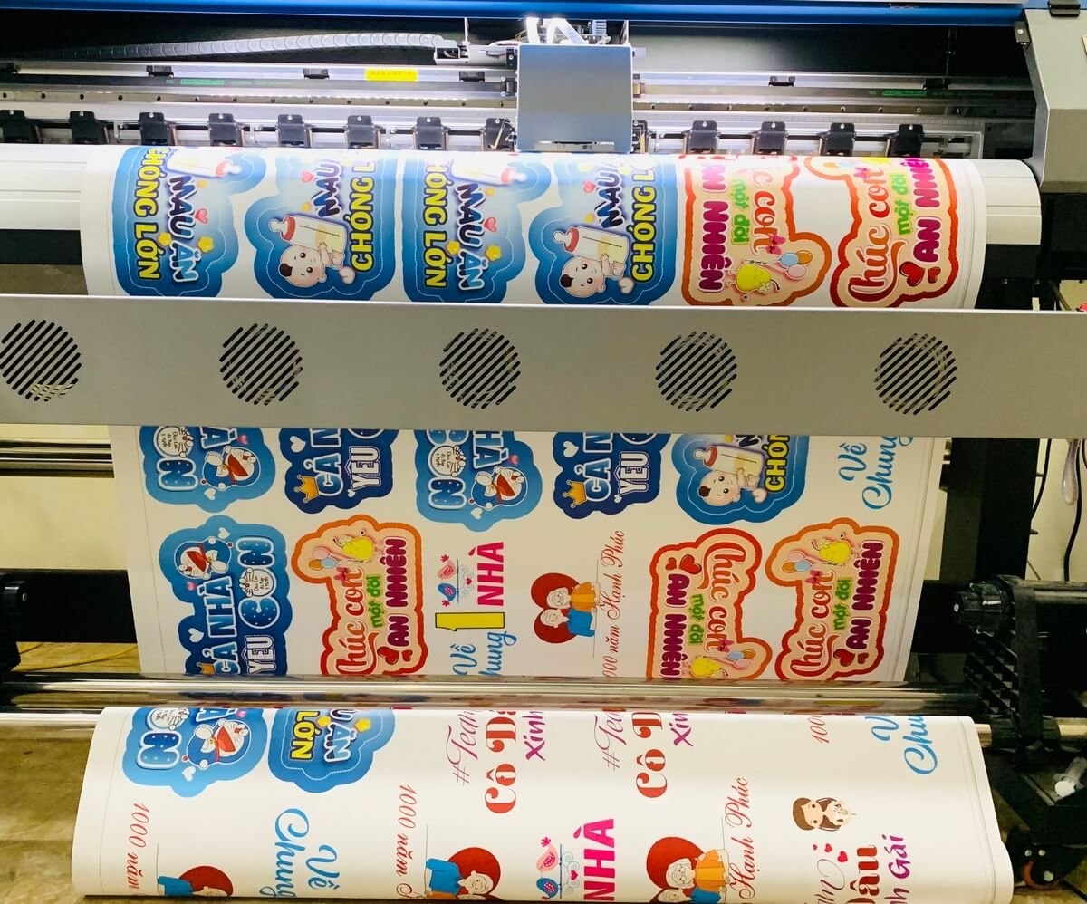 In hashtag cầm tay