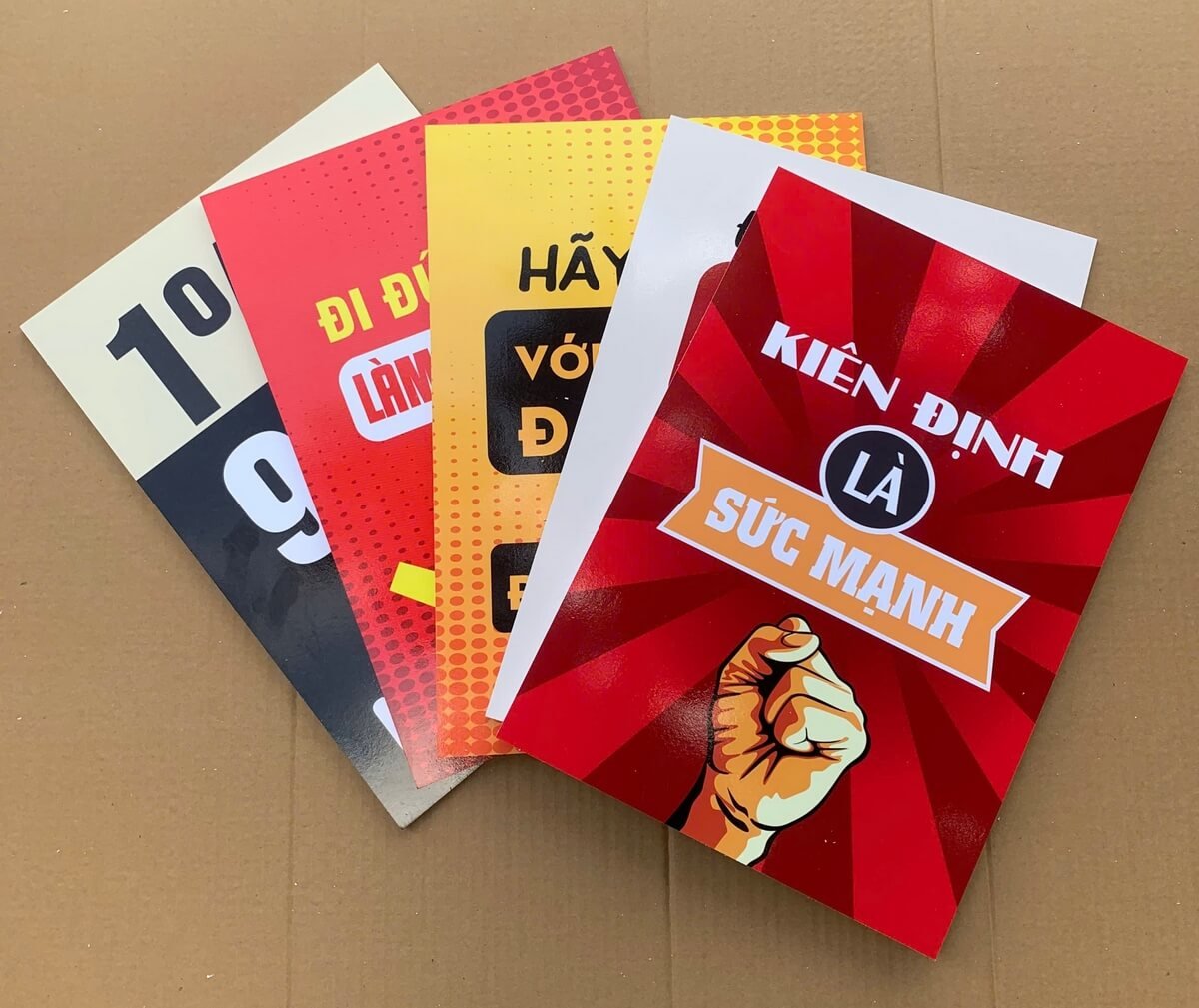 In tranh động lực