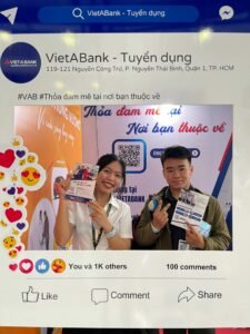 Khung check in Facebook