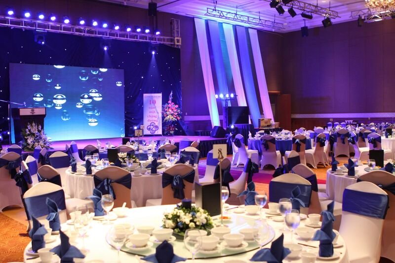 sinh nhật công ty