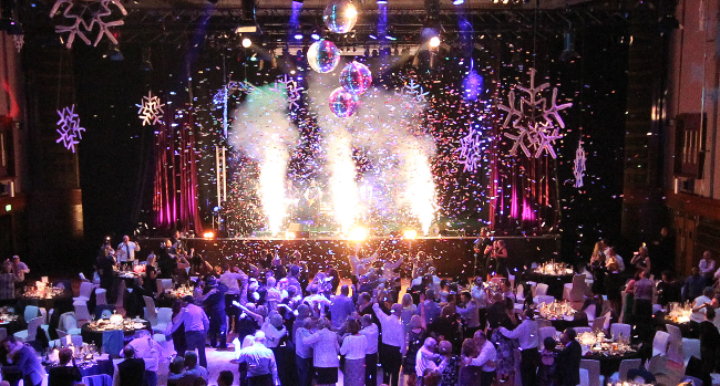 hashtagcamtay.com-tổ chức Year End Party